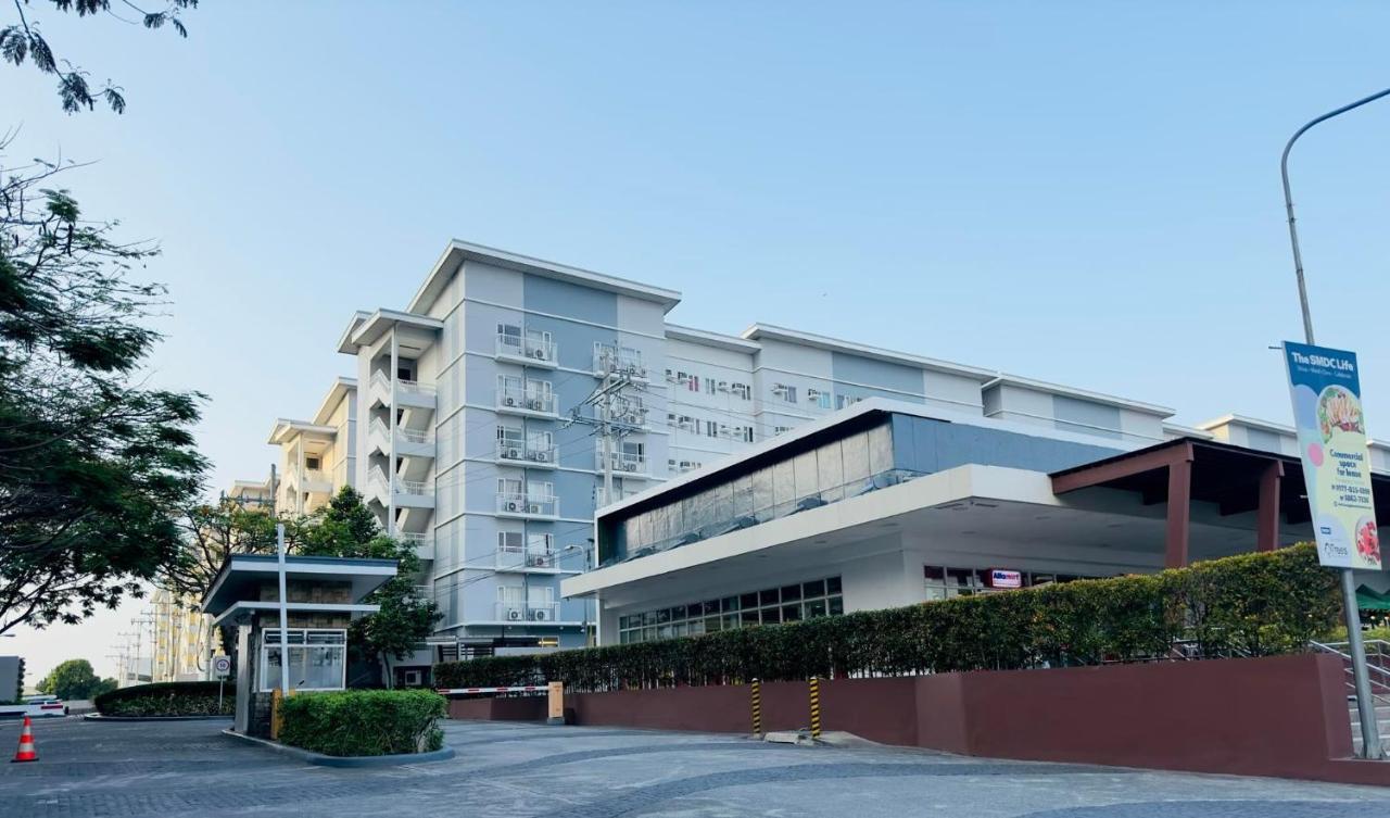 Trees Residences Manilla Buitenkant foto
