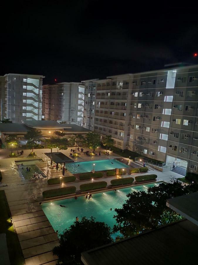 Trees Residences Manilla Buitenkant foto